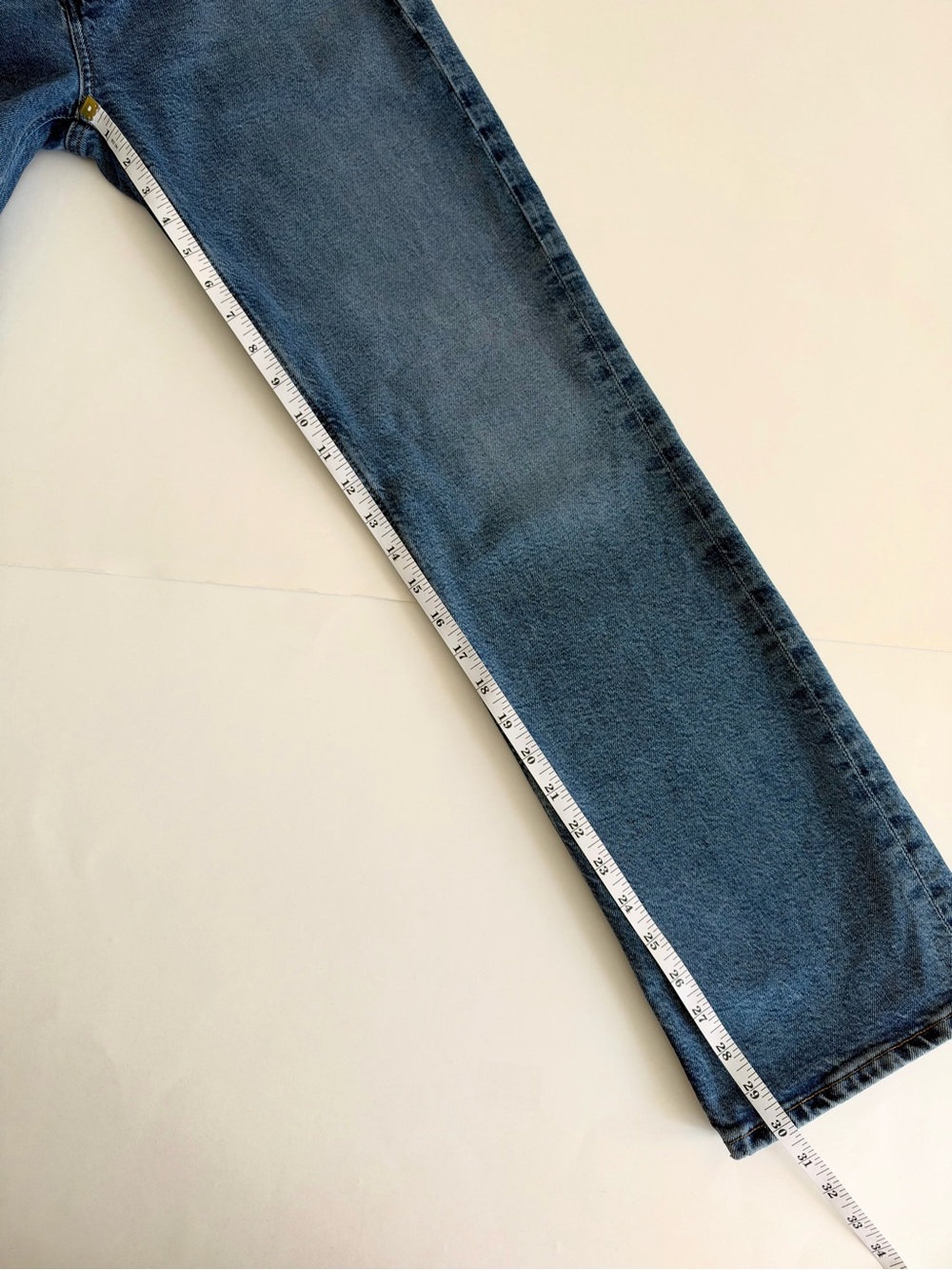 AGOLDE Vintage High Rise Bootcut Jean in Prophecy - Picture 13 of 14